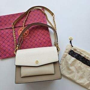 Tory Burch Robinson Crossbody Cream & Tan Shoulder Straps Purse Bag NWOT $420